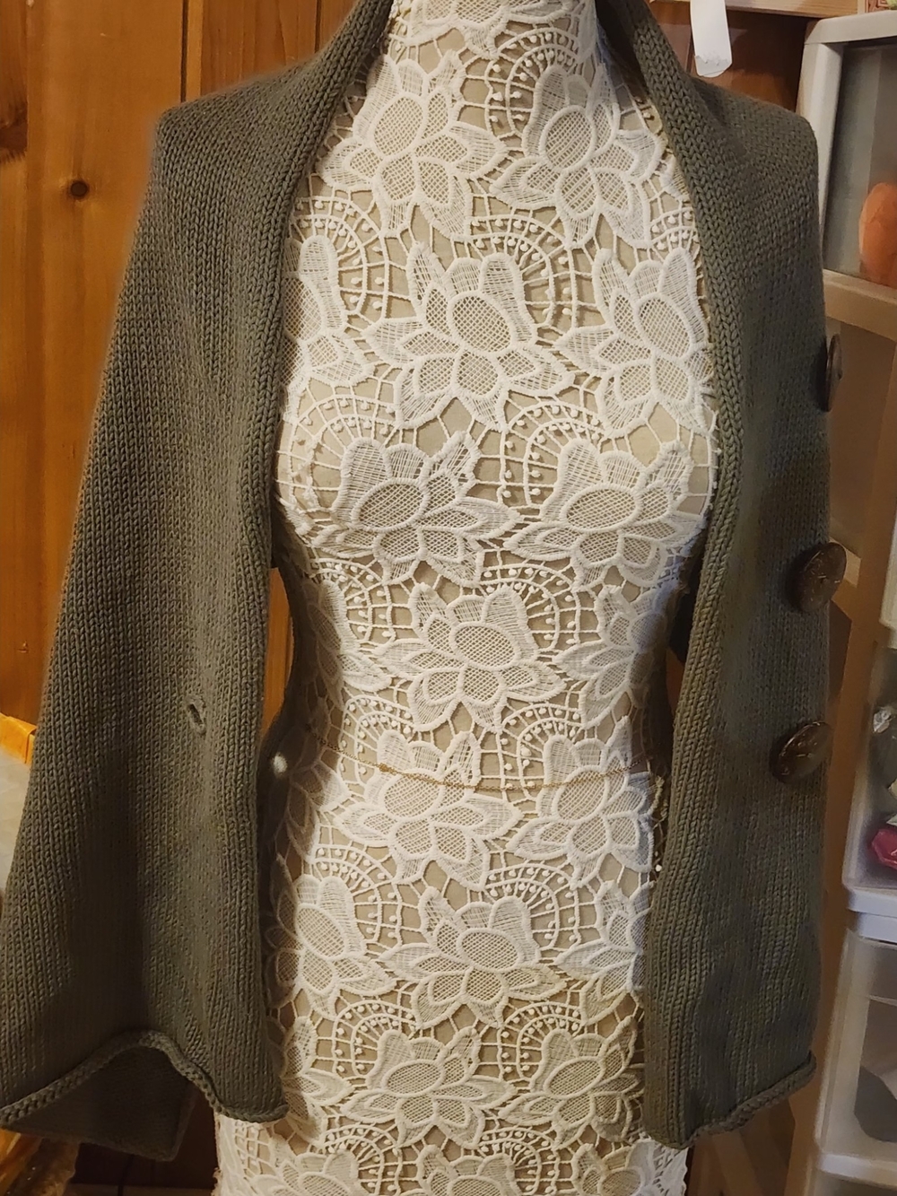 Lulu-B Olive Green Convertible Knit Button Wrap Cape Shawl Sweater